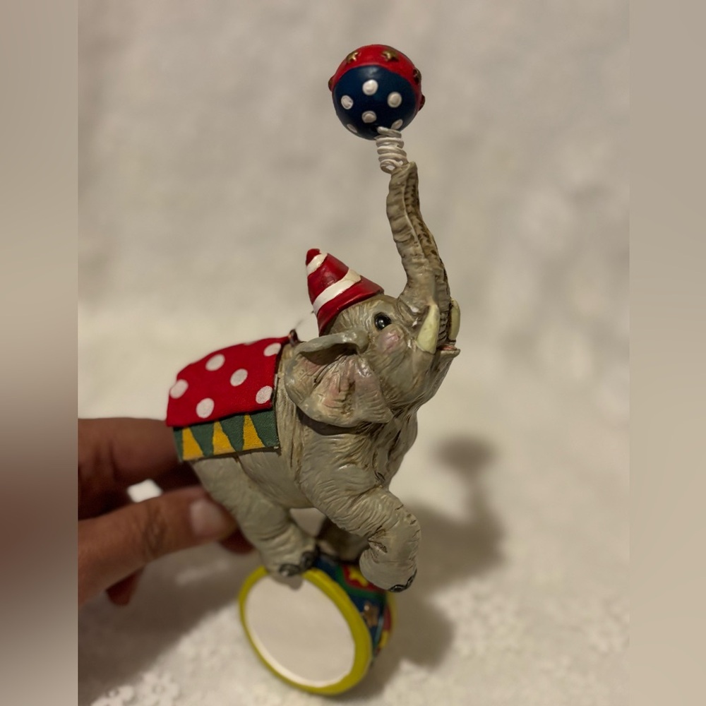 Elephant Balancing a Ball Ornament